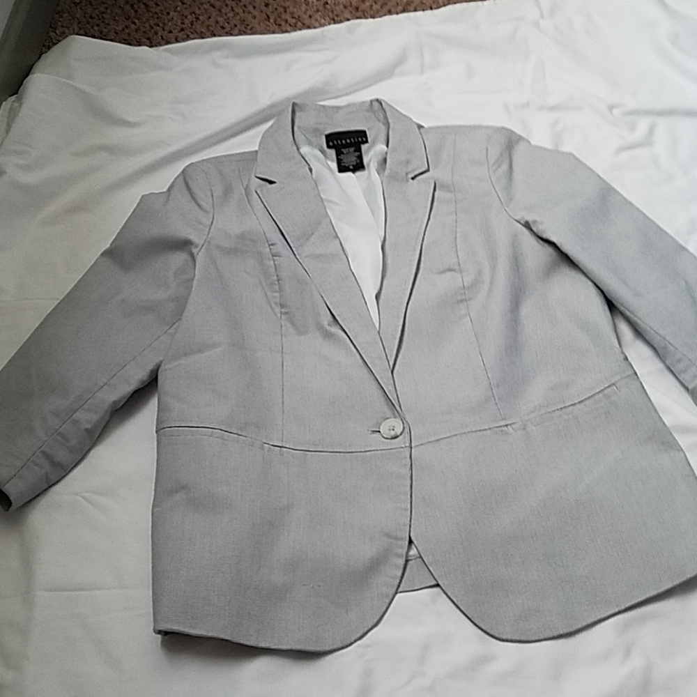 Herringbone blue and white boyfriend blazer